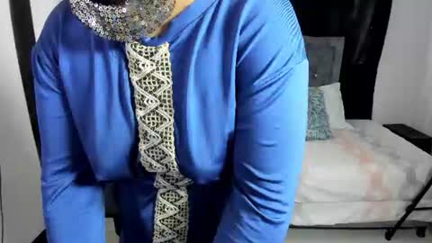 Anissa online show from August 13, 3:26 pm