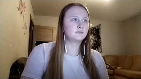 Anika online show from September 6, 5:19 pm