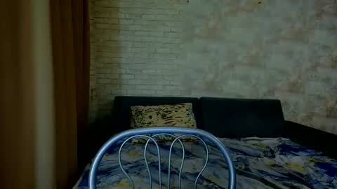 anikabloom online show from August 14, 1:42 am