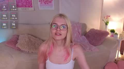 Monica online show from July 22, 5:43 am