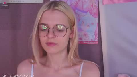 Monica online show from August 16, 2:10 pm