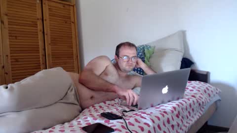 animal_michael online show from March 3, 11:18 am