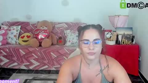 AnissyaX online show from July 23, 5:32 am