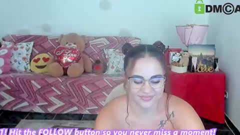 AnissyaX online show from July 23, 6:38 am