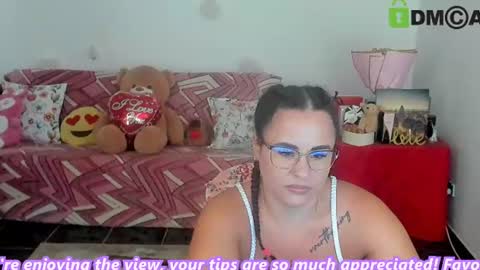 AnissyaX online show from July 27, 5:35 am