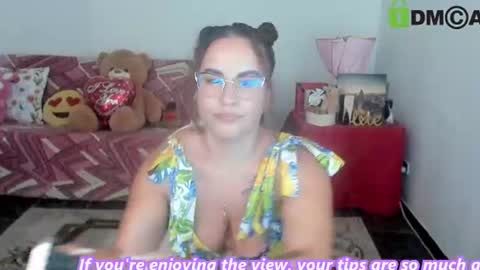 AnissyaX online show from August 6, 5:17 am