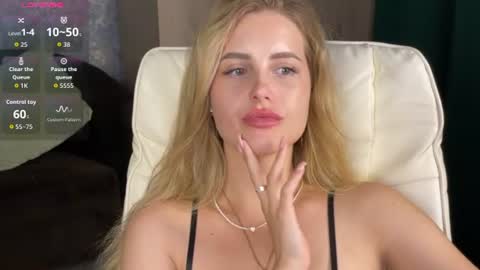 Anita online show from August 14, 3:21 am