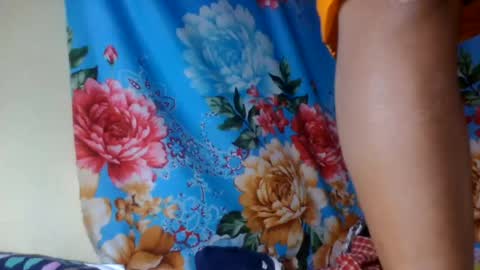 anitaazzh online show from September 6, 8:53 am