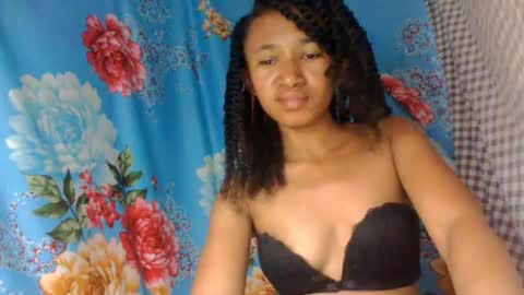 anitaazzh online show from September 8, 9:33 pm