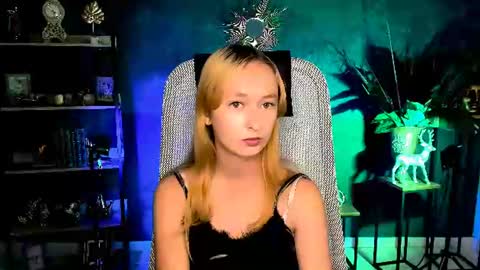 anitabels online show from August 10, 5:09 am