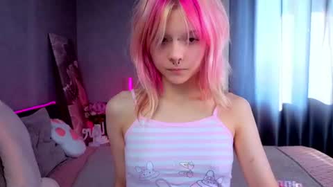 anitasweetness online show from August 1, 2:12 pm