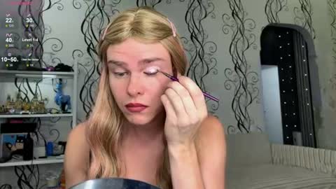 anjalin_sososok online show from August 14, 5:44 am