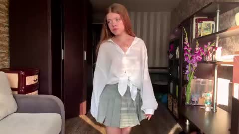 Anna online show from August 14, 11:47 am