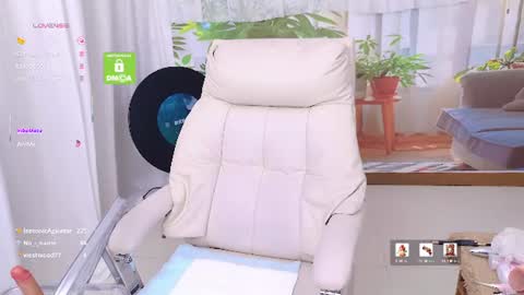anna6513812 online show from August 8, 4:45 am