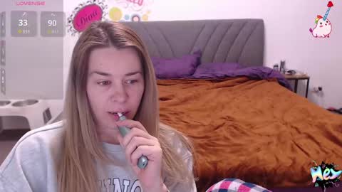 Anadirectgirl online show from May 30, 6:20 pm