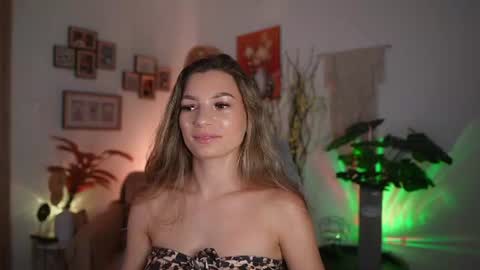 Anna Brie online show from August 13, 5:49 pm