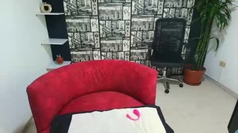 Anna gabriela online show from July 26, 10:59 pm