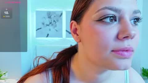 anna_ho online show from August 11, 5:26 pm