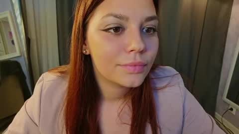anna_ho online show from August 14, 5:38 pm