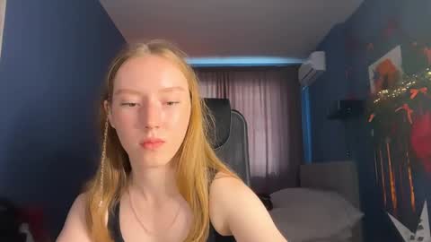 Anna online show from May 22, 1:35 pm
