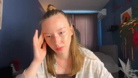 Anna online show from May 26, 12:39 pm