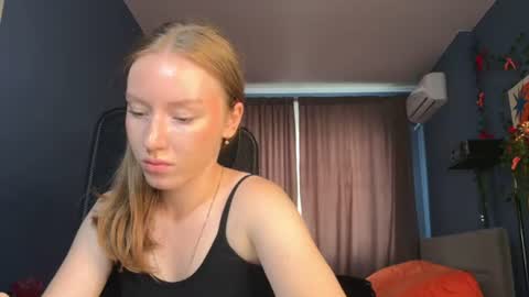 Anna online show from June 12, 2:13 pm