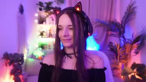 x Anna Leah x online show from August 3, 8:38 pm
