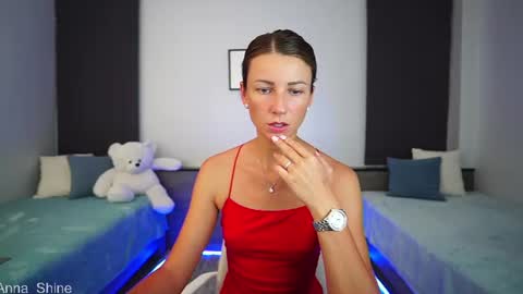 Anna Shine online show from August 16, 11:25 am
