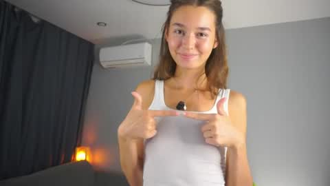 Chiara online show from August 8, 8:58 am