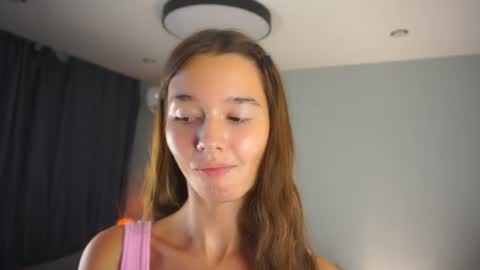 Chiara online show from August 11, 9:33 am