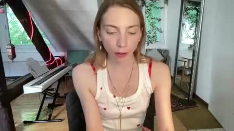 Anna Darko online show from July 14, 9:02 am