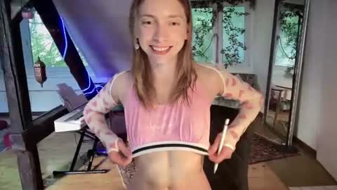 Anna Darko online show from July 17, 6:57 am