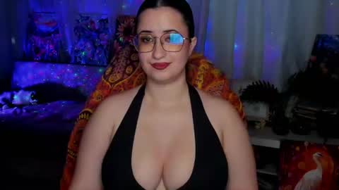 annalluring online show from July 10, 1:28 pm