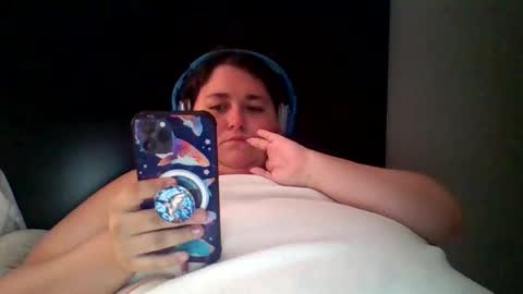 annaoftherealms online show from June 22, 4:13 am