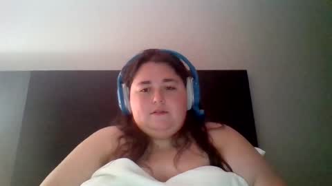 annaoftherealms online show from June 28, 3:42 am