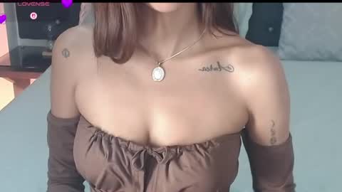 Anne  online show from August 5, 9:51 am