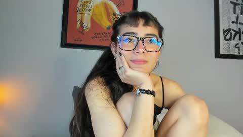 Annie online show from August 13, 10:18 am