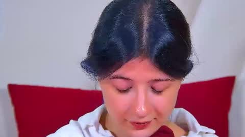 Anne online show from August 4, 2:03 pm