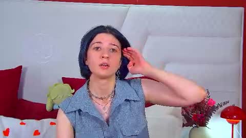 Anne online show from August 11, 6:10 pm