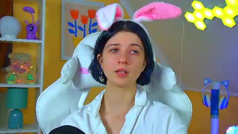 Anne online show from August 13, 1:08 am
