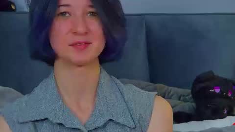 Anne online show from August 13, 9:51 pm