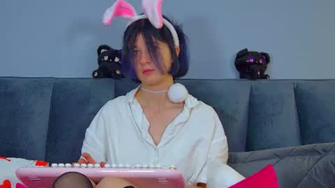 Anne online show from August 14, 4:38 am