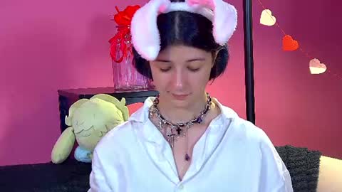 Anne online show from August 15, 7:18 pm