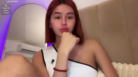 Annedee  online show from August 12, 11:07 pm