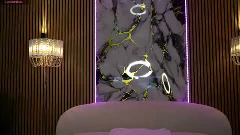 Ana online show from August 7, 10:26 am