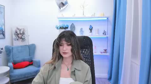 annetli online show from July 8, 7:45 am