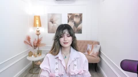 annetli online show from July 10, 9:59 am