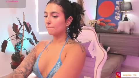 Angel online show from August 2, 9:11 pm