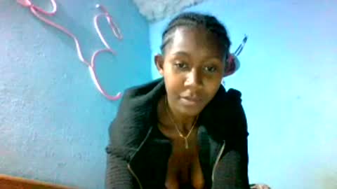 annie660 online show from August 12, 5:43 am