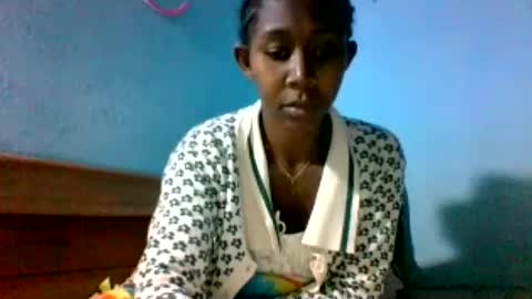 annie660 online show from August 14, 5:33 am